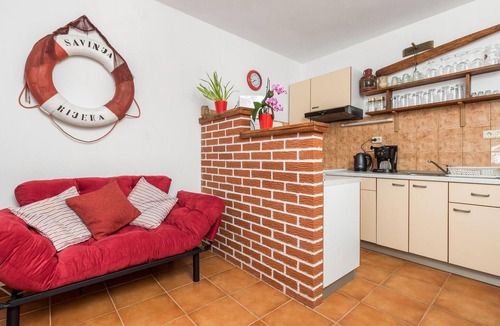 Supetarska Draga Apartment | Awesome apartment in Supetarska Draga with WiFi