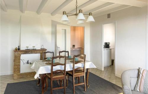 Labastide-dArmagnac Apartment | Awesome Apartment In Mauléon D'armagnac