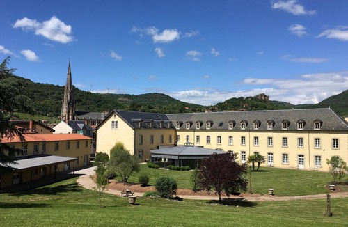 Saint-Affrique Apartment | Awesome apartment in Saint-Affrique with WiFi