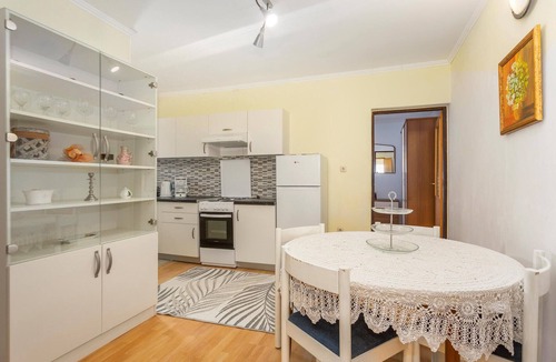 Stara Baska Apartment | Awesome apartment in Stara Baska 1 with WiFi