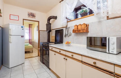 Sveti Juraj Apartment | Awesome apartment in Sveti Juraj with WiFi