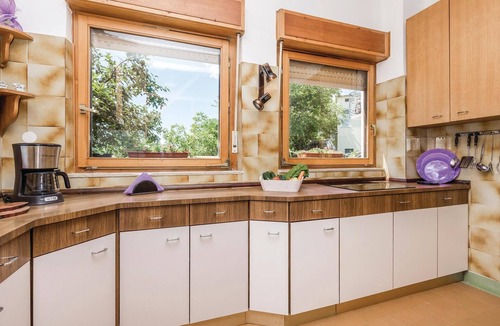 Bregi Apartment | Awesome apartment in Bregi
