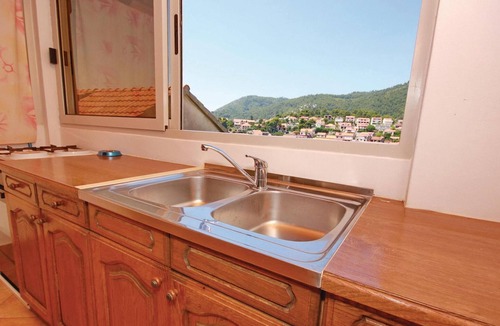 Brna Apartment | Awesome apartment in Brna with house sea view