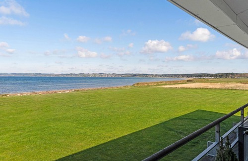 Syddjurs Kommune Apartment | Awesome apartment in Ebeltoft with sauna