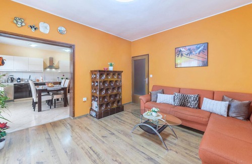 Valbandon Apartment | Awesome apartment in Fazana