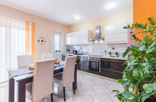 Valbandon Apartment | Awesome apartment in Fazana