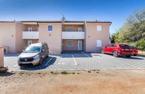 Barbariga Apartment | Awesome apartment in Barbariga with WiFi