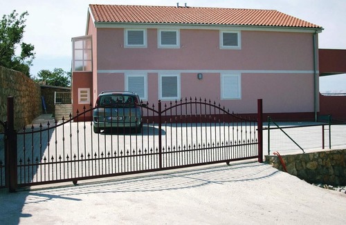 Klenovica Apartment | Awesome apartment in Klenovica with WiFi