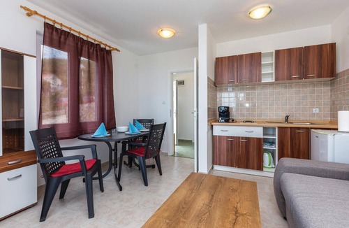 Klenovica Apartment | Awesome apartment in Klenovica