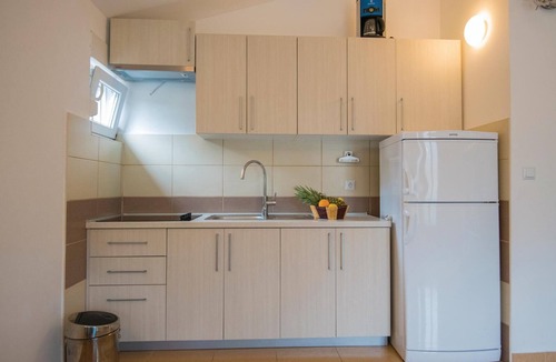 Stari Grad Apartment | Awesome apartment in Stari Grad with WiFi