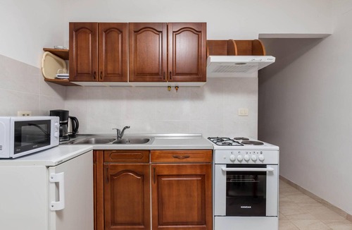 Icici Apartment | Awesome apartment in Icici with WiFi