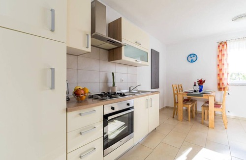 Linardici Apartment | Awesome apartment in Krk with private swimming pool, can be inside or outside