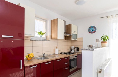 Linardici Apartment | Awesome apartment in Krk with private swimming pool, can be inside or outside