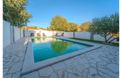 Obrovac Apartment | Awesome Apartment In Krusevo With Swimming Pool