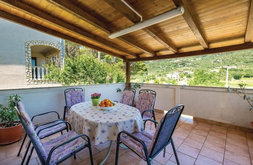 Palit Apartment | Awesome apartment in Mundanije with 3 Bedrooms and WiFi