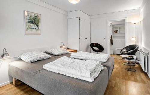 Dueodde Apartment | Awesome Apartment In Nexø With Wifi