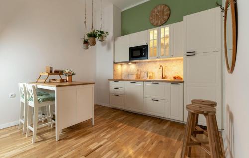 Otocac Apartment | Awesome Apartment In Otocac With Sauna