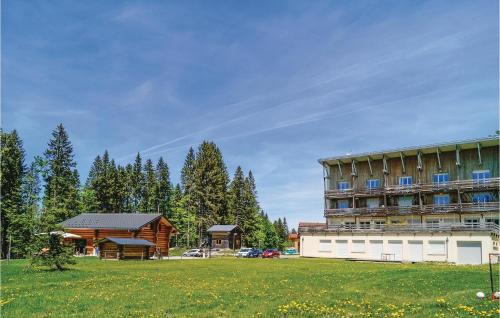 Premanon Apartment | Awesome Apartment In Premanon