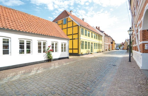 Ribe Apartment | Awesome apartment in Ribe with kitchen
