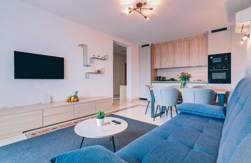 Selce Apartment | Awesome apartment in Selce with house sea view