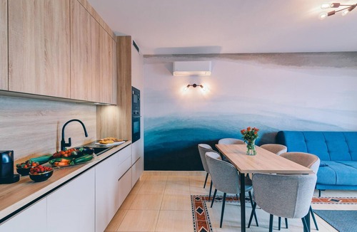 Selce Apartment | Awesome apartment in Selce with house sea view