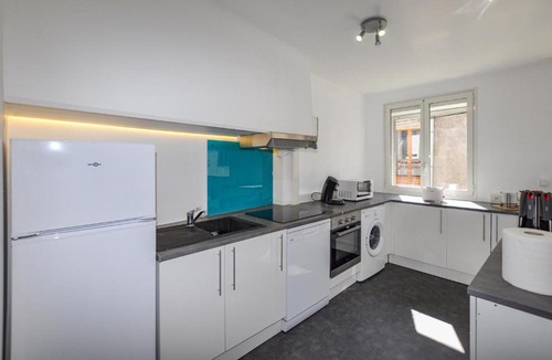 Vinca Apartment | Awesome apartment in Vinça w/ 2 Bedrooms