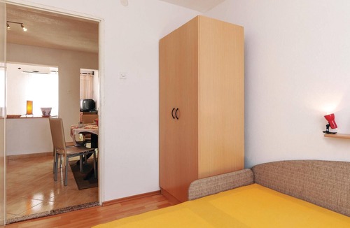 Vir Apartment | Awesome apartment in Vir with WiFi