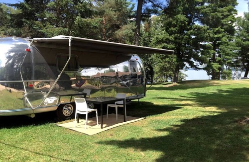 Strong House | Awesome Caravan Rental with Grill and Fire Pit on Lake Bernard, Ontario