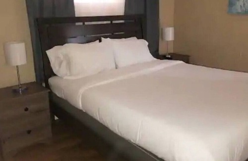 Midtown Apartment | Awesome & Cool Unit Located in Central Tucson!