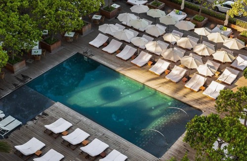 Waikiki Resort | Awesome Deal! 3 Stunning Partial Ocean VIew Units for Families, Pools, Bar