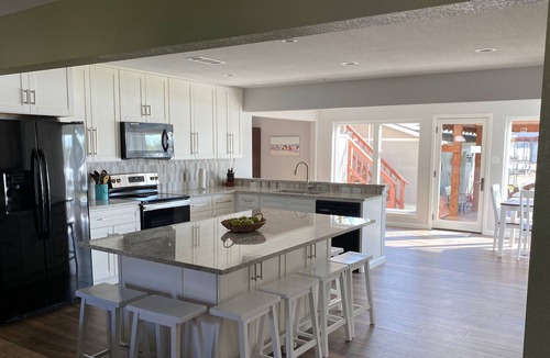Azle House | Awesome, family-friendly lake house.