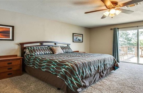 Azle House | Awesome, family-friendly lake house.