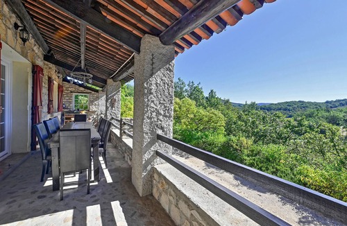 Saint-Jean-de-Maruejols-et-Avejan House | Awesome home in Saint-Jean-de-Maruéjol
