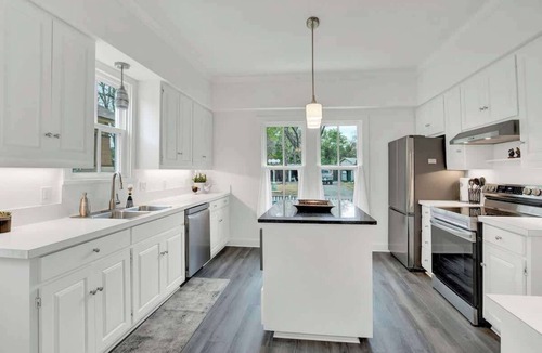 Fredericksburg House | Awesome Haus With Gameroom, 4blks to Center of Town!