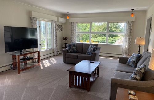 Oneonta House | Awesome Hills, Terrific views, spacious interior, large patio, minutes to ASV