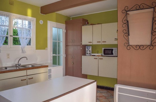 Saint-Cast-le-Guildo House | Awesome home in Saint Cast Le Guildo