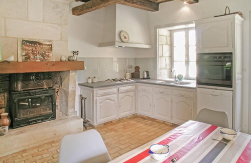 Saint-Maixent-de-Beugne House | Awesome home in St Maixent de Beugné