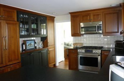 Beach Haven Gardens House | Awesome home in Beach Haven Gardens with 4 Bedrooms, Internet and WiFi