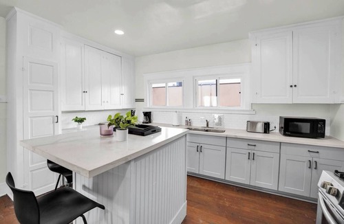 Pico-Union House | Awesome Home Close To Everything