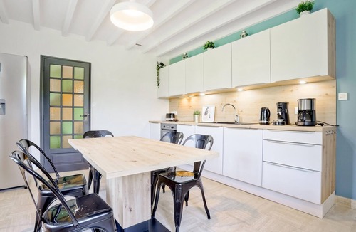Omonville-la-Rogue House | Awesome home in Omonville-la-Rogue with WiFi