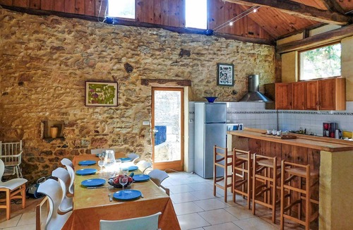 Veyrines-de-Domme House | Awesome home in VEYRINES DE DOMME