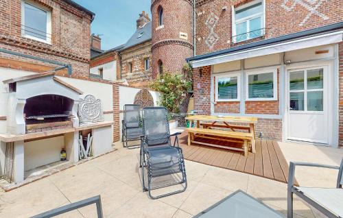 Arques-la-Bataille House | Awesome Home In Arques La Bataille