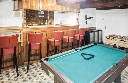 Maubert-Fontaine House | Awesome home in Maubert-Fontaine with sauna