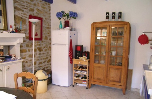 Pleumeur-Gautier House | Awesome home in Pleumeur Gautier