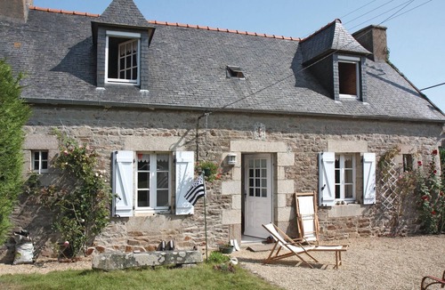 Pleumeur-Gautier House | Awesome home in Pleumeur Gautier