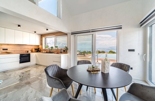 Supetar House | Awesome home in Splitska- Supetar