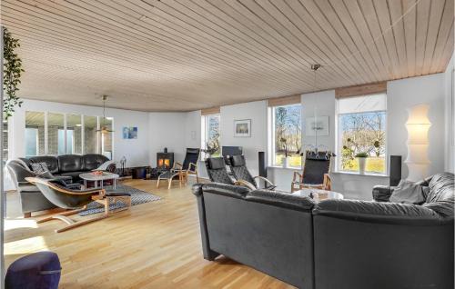 Ørsted House | Awesome Home In Ørsted