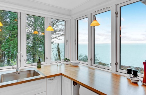 Aabenraa House | Awesome home in Aabenraa with kitchen