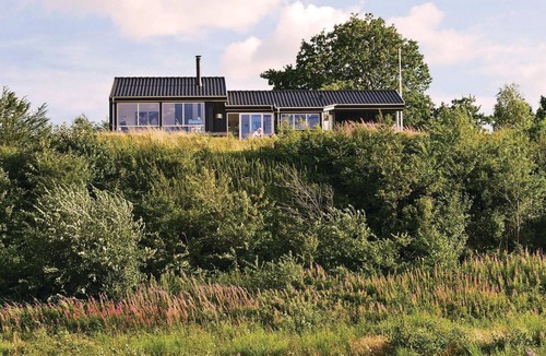 Allingabro House | Awesome home in Allingåbro with sauna