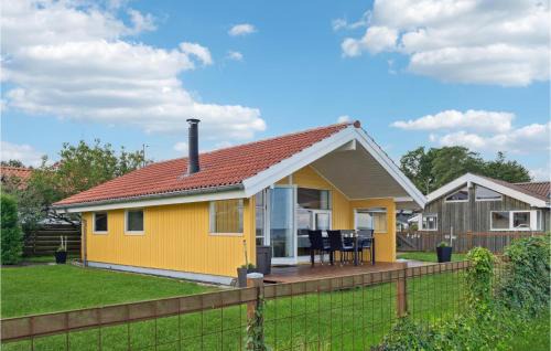 Allingabro House | Awesome Home In Allingåbro With Kitchen